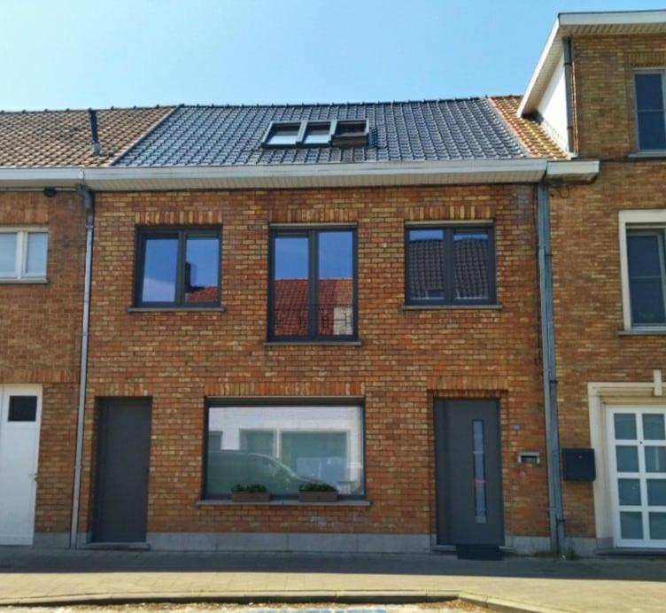 Family Home In Bruges Exterior photo